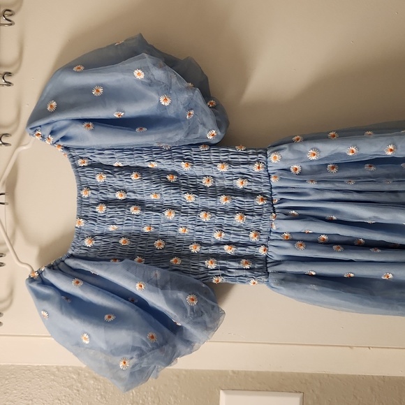 Shein beautiful baby blue daisy shirred frill mesh midi dress size Small - Picture 6 of 7